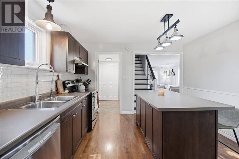 407 Morris Street — photo 14 of 28
