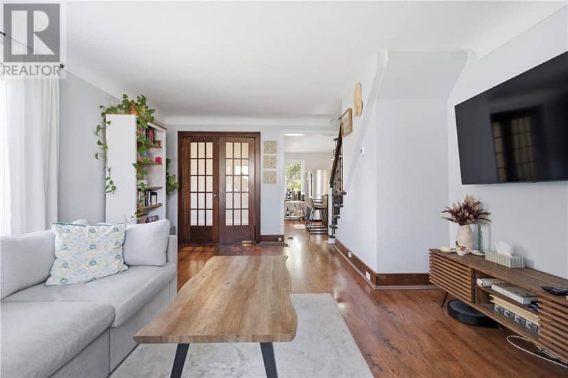 407 Morris Street — photo 9 of 28