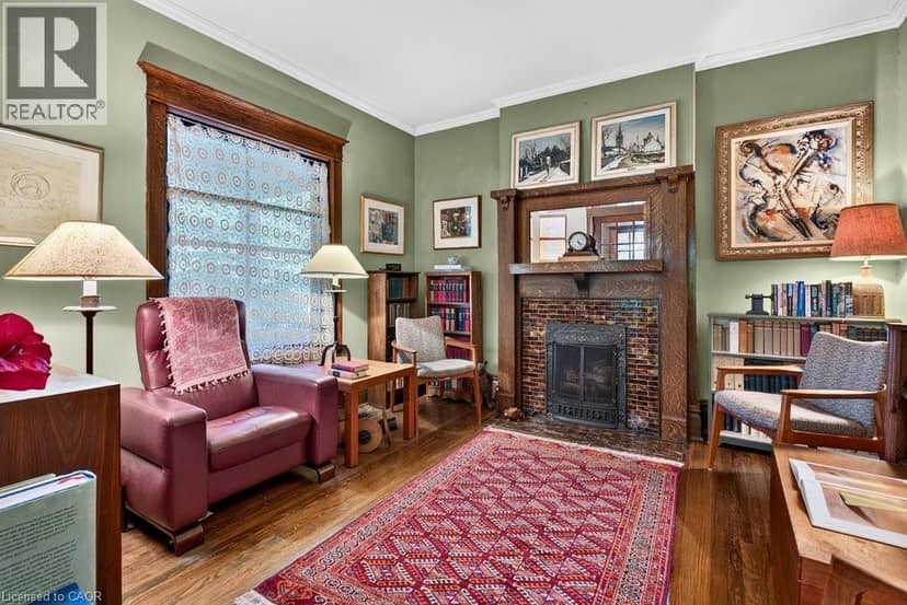 526 BURLINGTON Avenue — photo 8 of 40