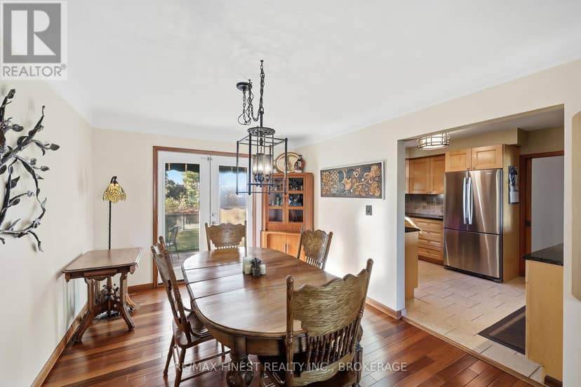 1409 Sproule Street — photo 14 of 40