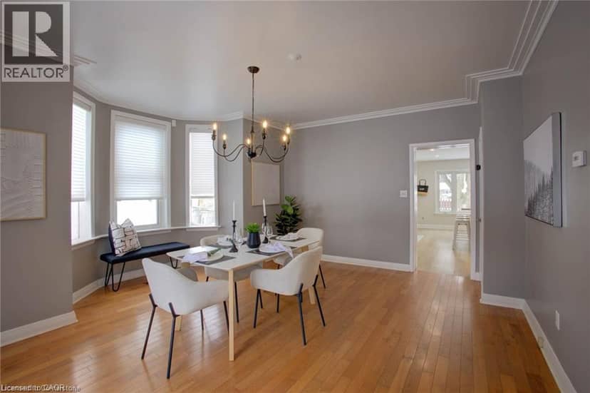 34 QUEEN Street — photo 22 of 39