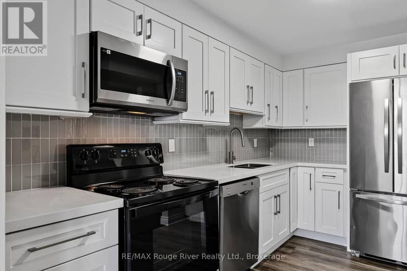 402 - 1 Queen Street, Cobourg, photo 6