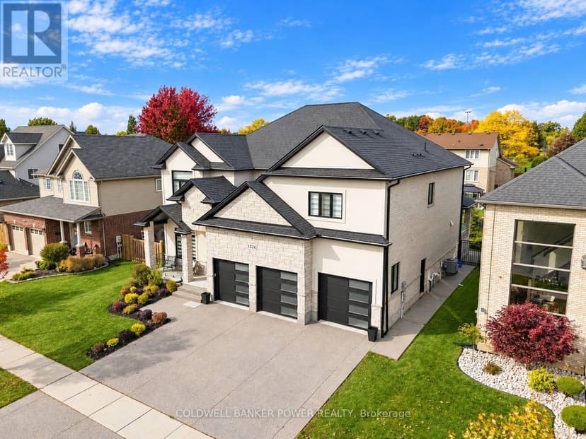 1326 Birchwood Drive, London South, photo 2