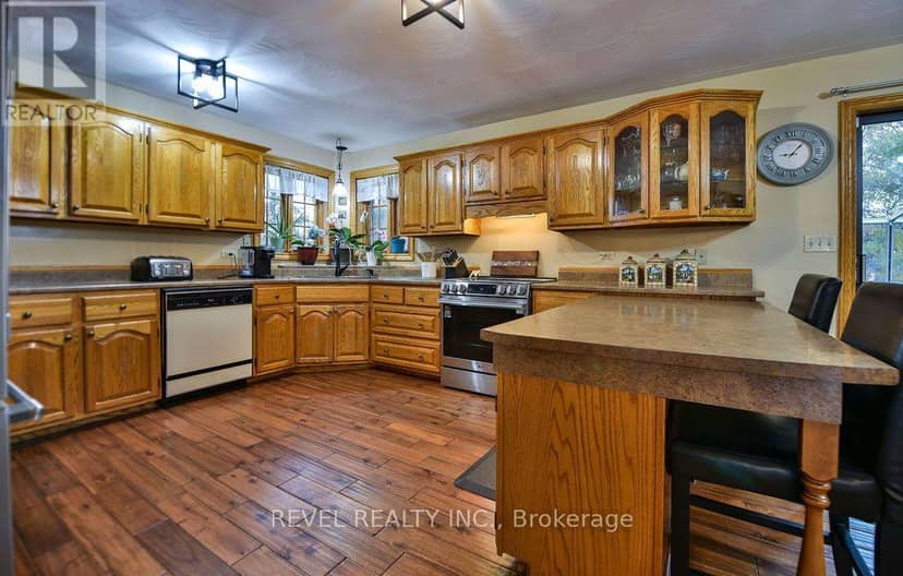 777 Airport Road — photo 13 of 40