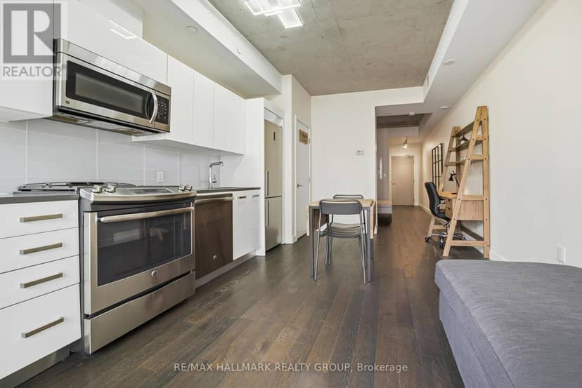 1009 - 224 Lyon Street N, Ottawa, photo 3