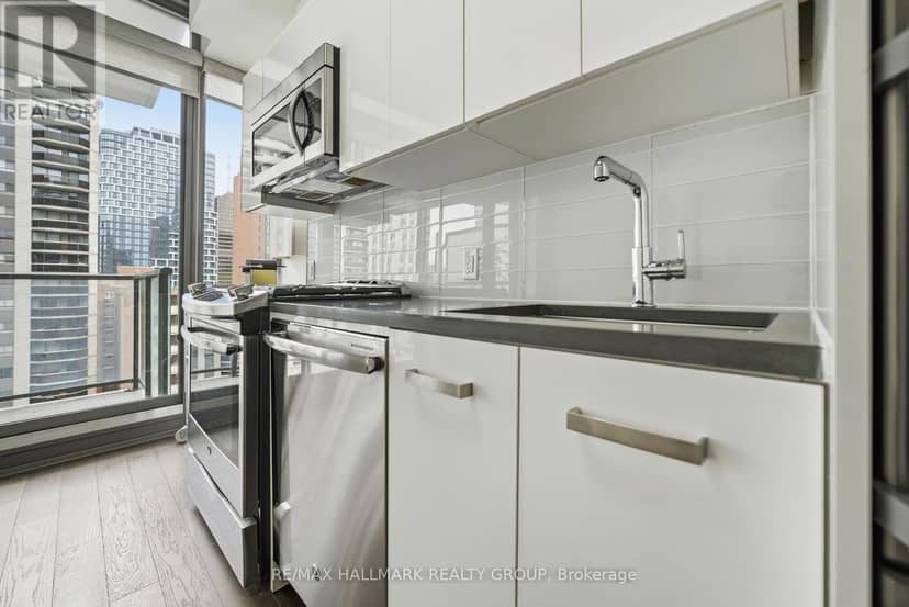 1009 - 224 Lyon Street N, Ottawa, photo 5