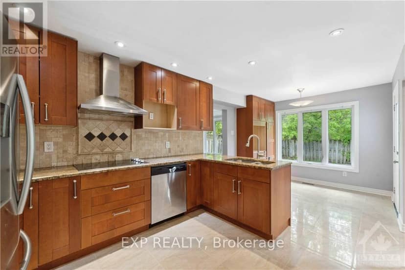 152 Twyford Street — photo 12 of 30