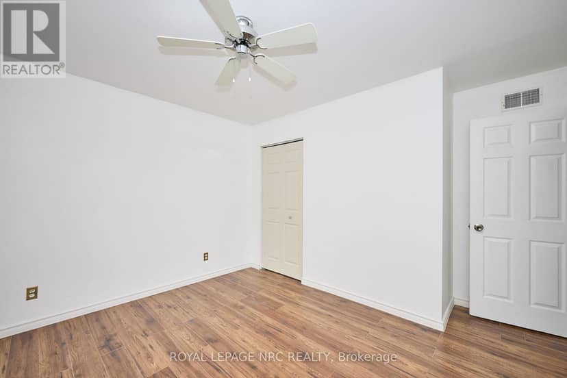 4040 Lakeshore Road — photo 31 of 40