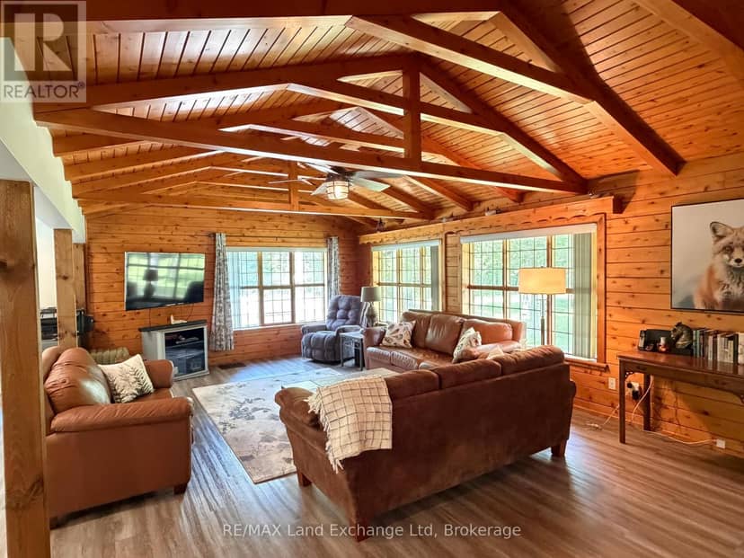 35 Sideroad 10A, South Bruce, photo 7