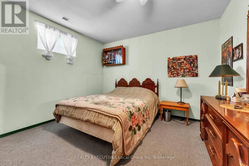 1702 South Shore Road — photo 39 of 40