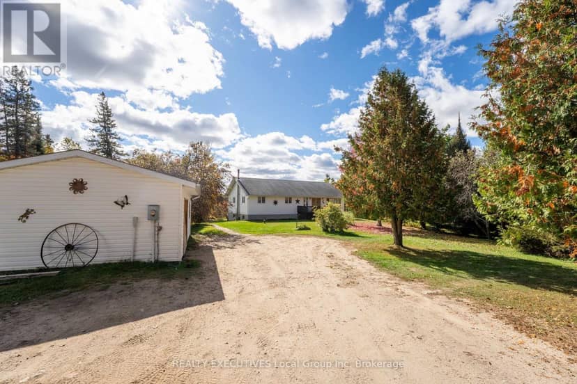 1702 South Shore Road, Chisholm, photo 5
