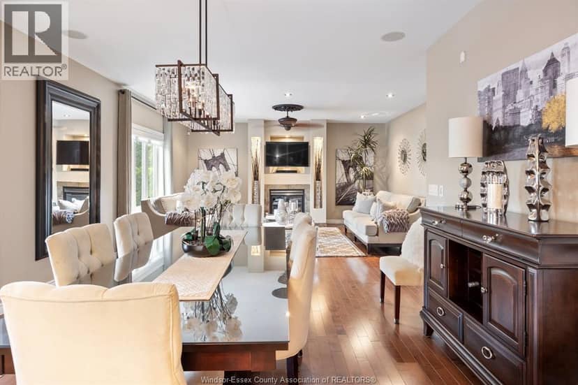 2105 Washington Boulevard — photo 14 of 36