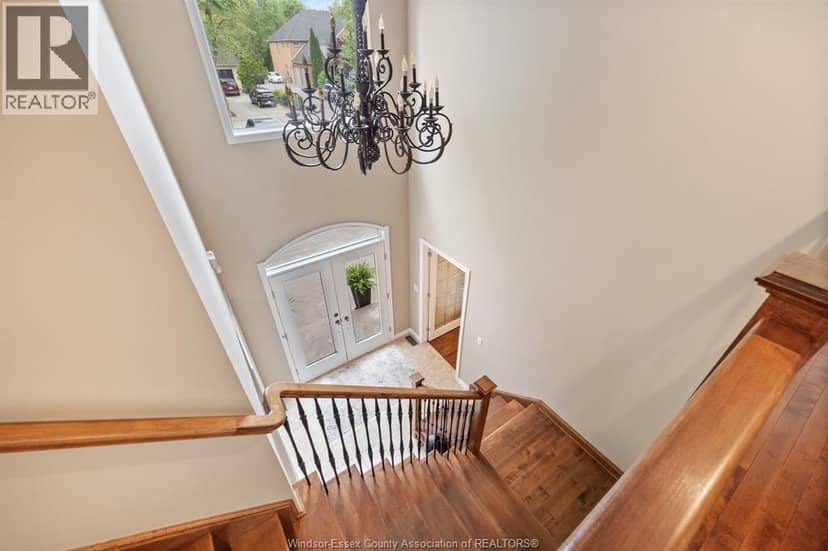 2105 Washington Boulevard — photo 22 of 36