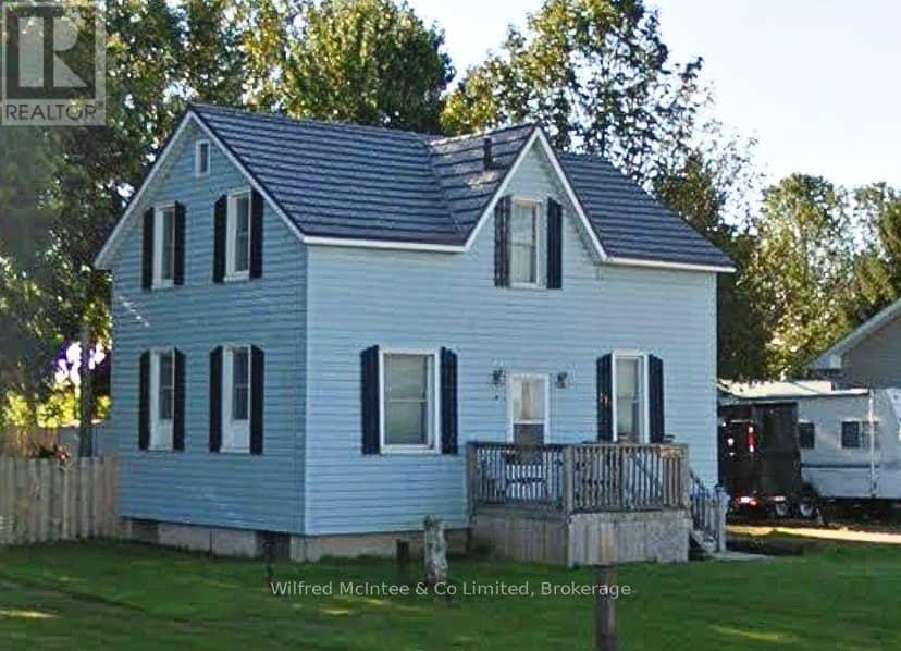 131 Clyde Street, Morris Turnberry