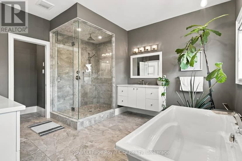 96 McCann Street — photo 27 of 40