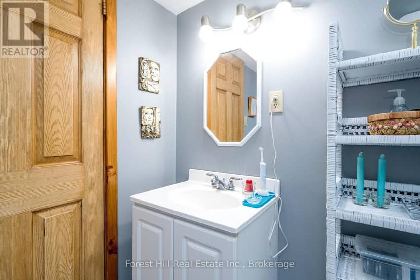 535 George Street — photo 25 of 38