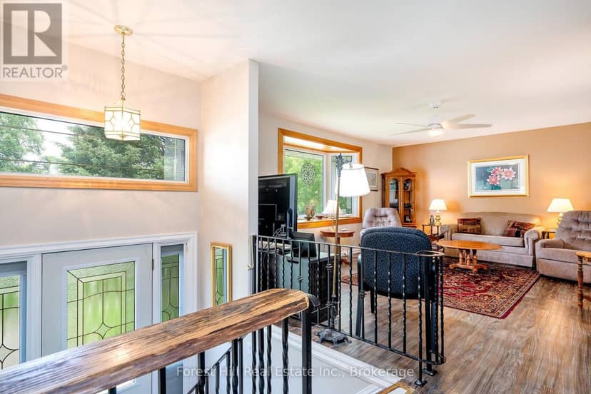 535 George Street, South Bruce Peninsula, photo 5
