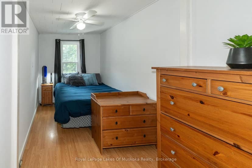 570 Pinedale Road — photo 15 of 32