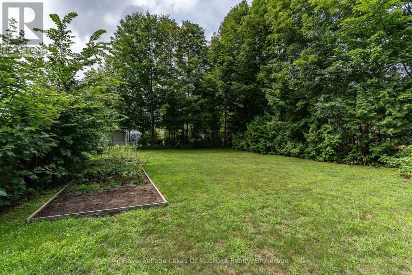 570 Pinedale Road — photo 31 of 32