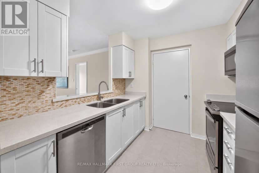 705 - 70 Mill Street — photo 14 of 37