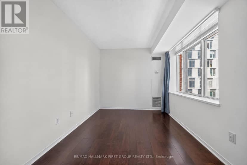 705 - 70 Mill Street — photo 20 of 37