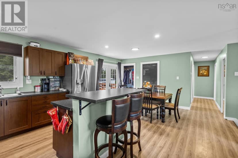 20 Causeway Road — photo 11 of 40