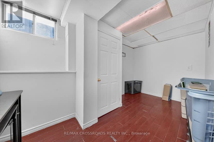 210 Linden Avenue — photo 27 of 30