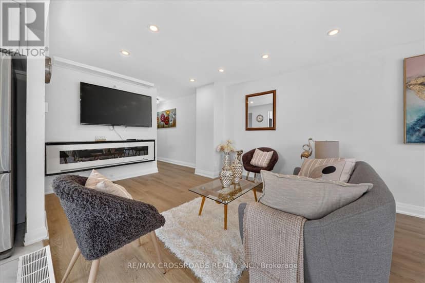 210 Linden Avenue — photo 9 of 30