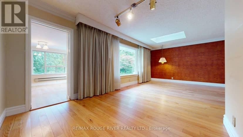 37 Acland Crescent — photo 11 of 39