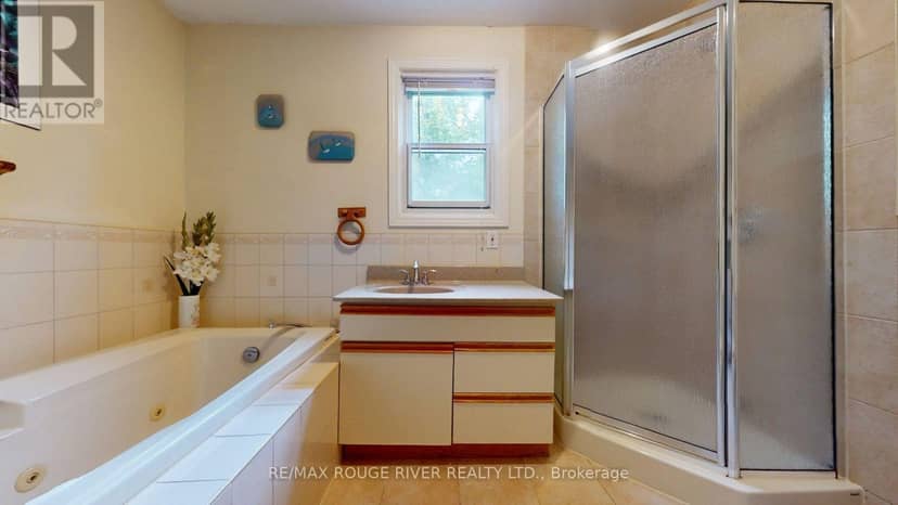 37 Acland Crescent — photo 32 of 39