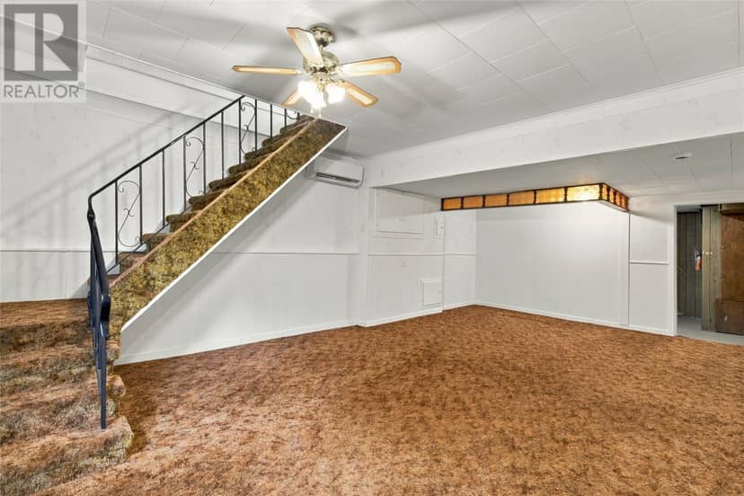 43 Glendale Avenue — photo 17 of 35