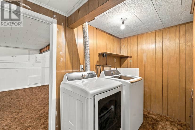 43 Glendale Avenue — photo 19 of 35
