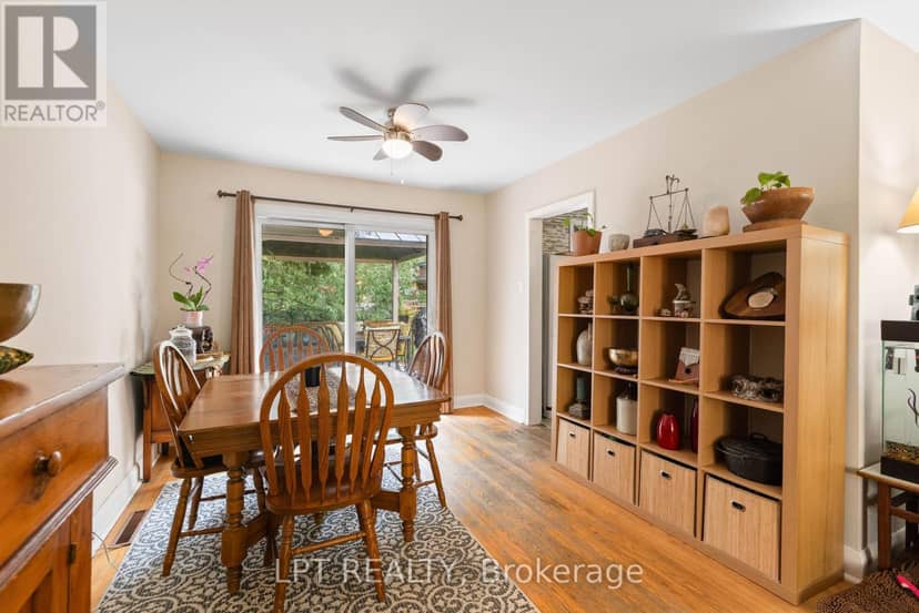 98 Don Mor Drive — photo 17 of 40