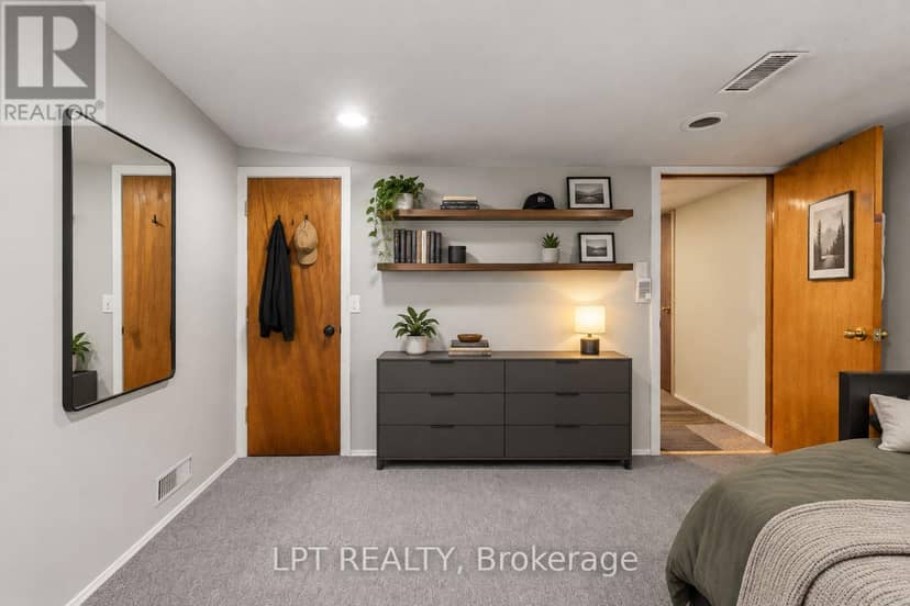 98 Don Mor Drive — photo 33 of 40