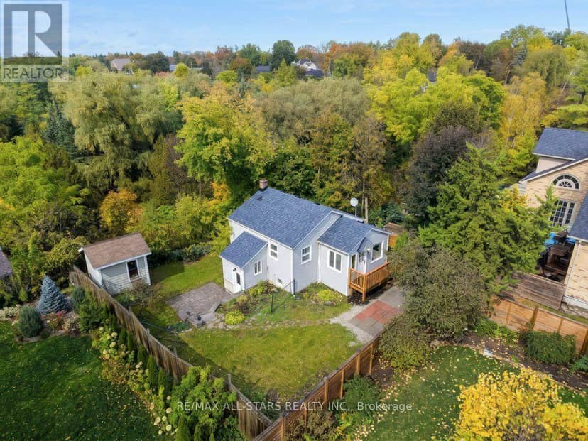 41 Mill Street, Uxbridge, photo 2