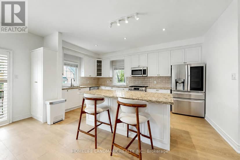 27 - 8900 Bathurst Street — photo 18 of 40