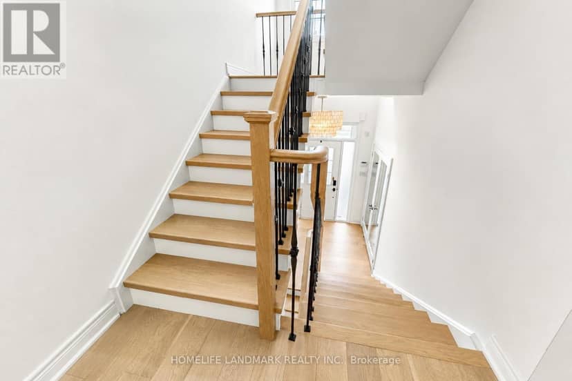 27 - 8900 Bathurst Street — photo 23 of 40