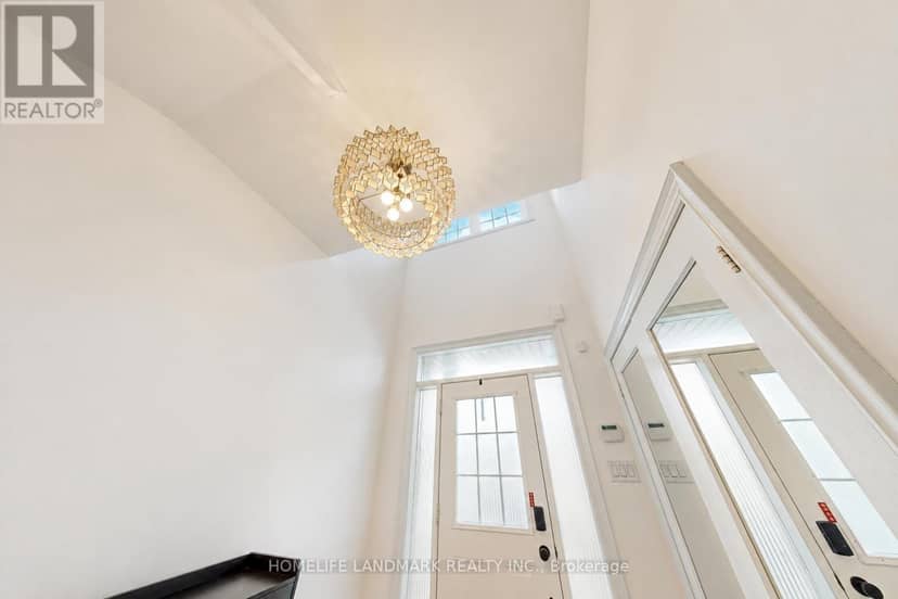 27 - 8900 Bathurst Street — photo 5 of 40