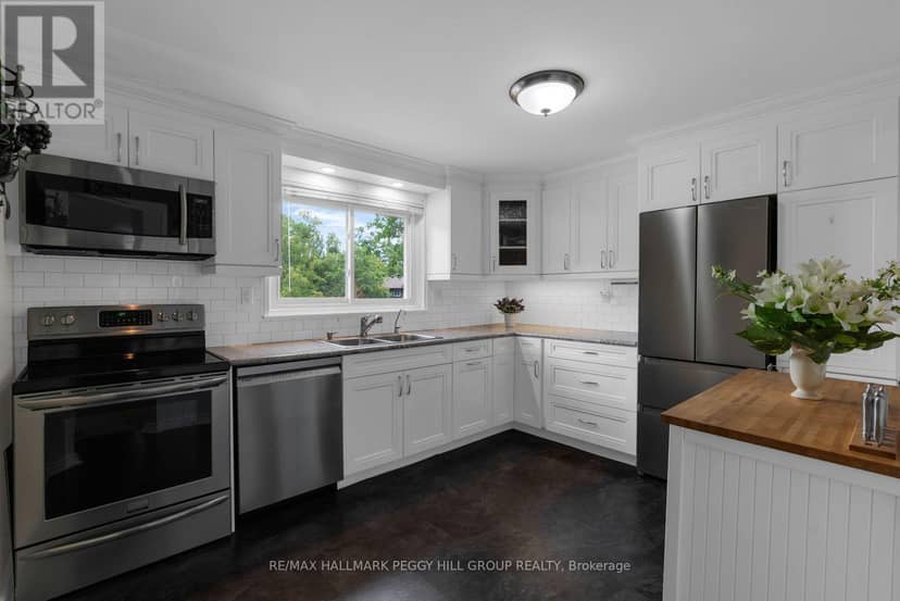 4 - 233 Innisfil Street, Barrie, photo 2