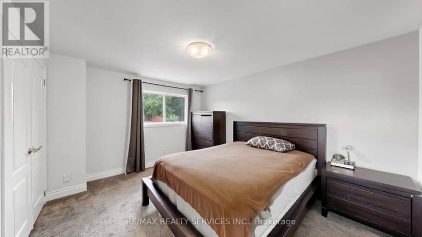 716 Eaglemount Crescent — photo 19 of 40