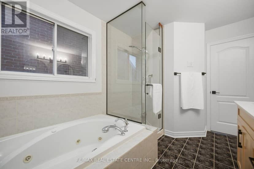4804 Glasshill Grove — photo 27 of 40