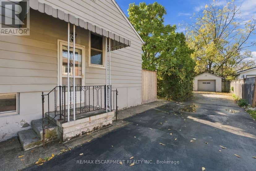 1054 Glendor Avenue — photo 24 of 33
