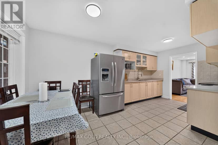 152 Bighorn Crescent — photo 13 of 40