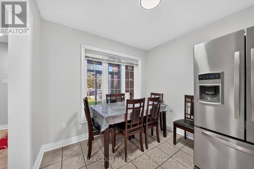 152 Bighorn Crescent — photo 14 of 40