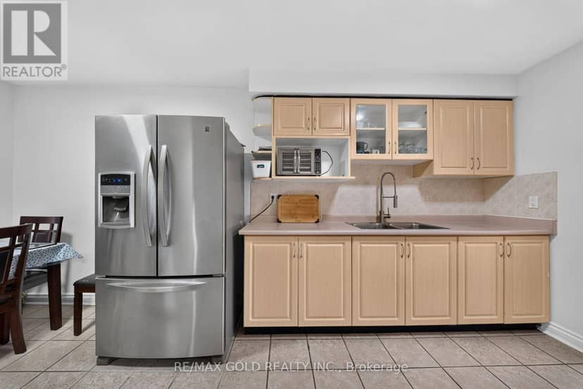 152 Bighorn Crescent — photo 15 of 40