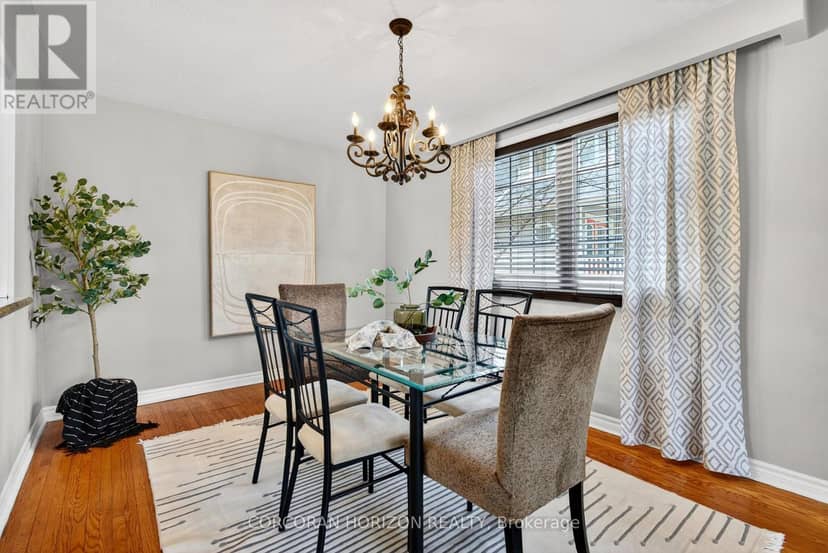 77 Mineola Road E — photo 13 of 40