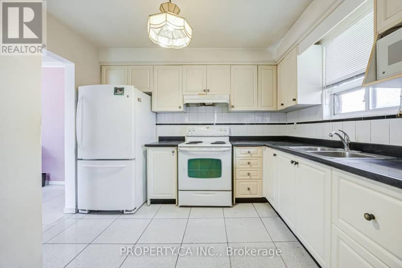 28 Blue Springs Road — photo 12 of 40