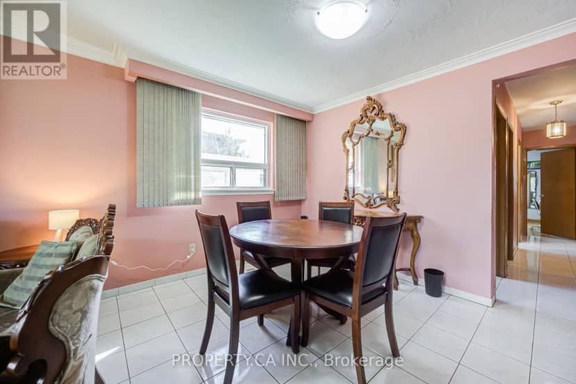 28 Blue Springs Road, Toronto, photo 8