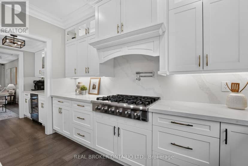 301 Martin Street — photo 14 of 40