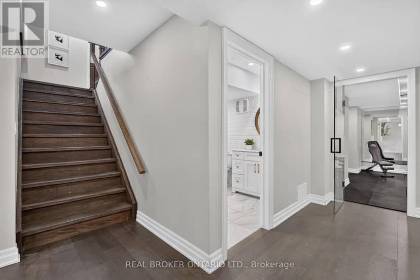 301 Martin Street — photo 38 of 40